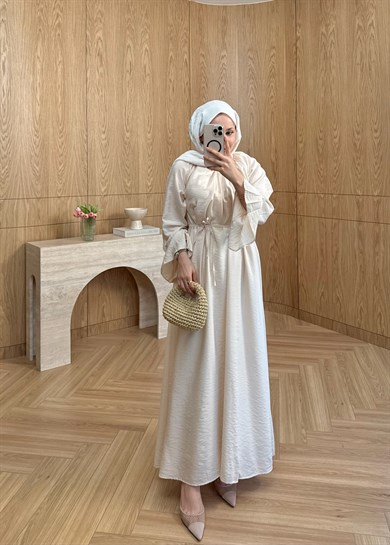 Kol Detaylı Cupra Elbise Bej