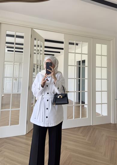 Kontrast Dikişli Denim Ceket