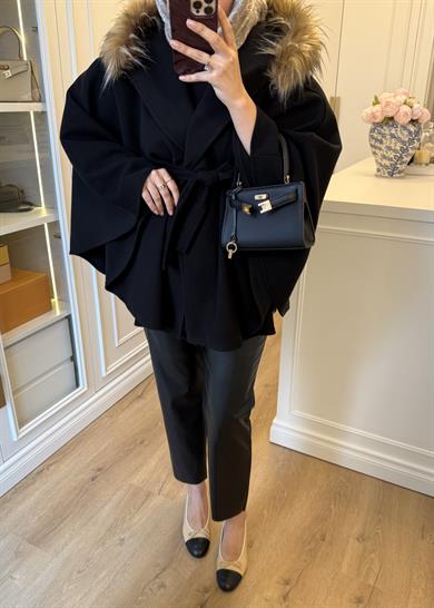 Kürk Şapkalı Kaşe Kaban Siyah