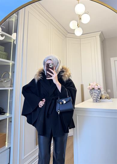 Kürk Şapkalı Kaşe Kaban Siyah