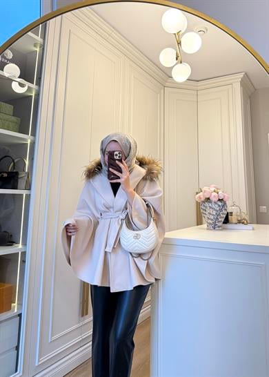 Kürk Şapkalı Kaşe Kaban Taş