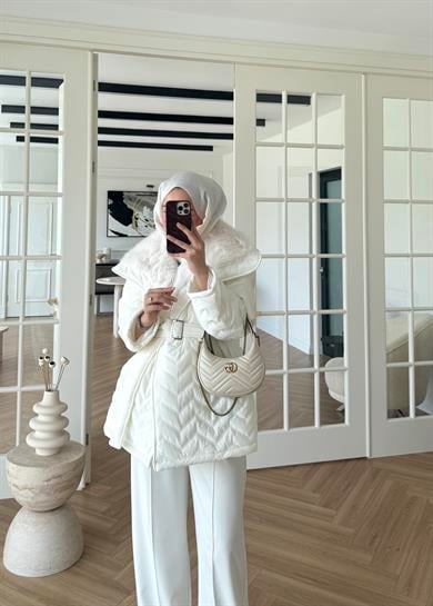 Kürklü Rugan Şişme Mont Ekru