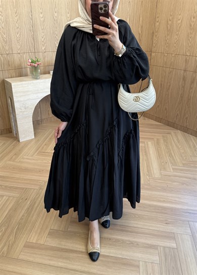 Lavin Büzgü Detaylı Elbise Siyah