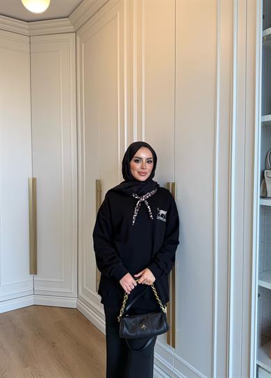 Leopar Fularlı Sweatshirt Siyah