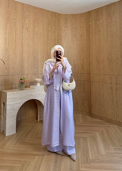 Liya Simli Omuz Şallı ve Yırtmaçlı Takım Lila