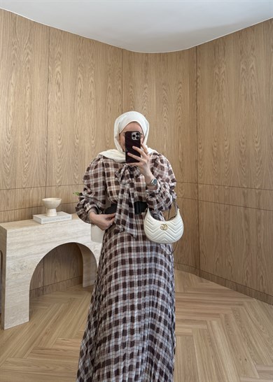 Miori Ekose Şifon Elbise Kahverengi