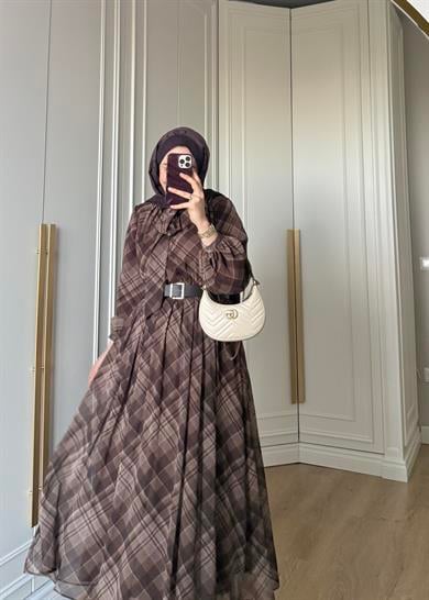 Mira Ekose Desenli Elbise Kahverengi