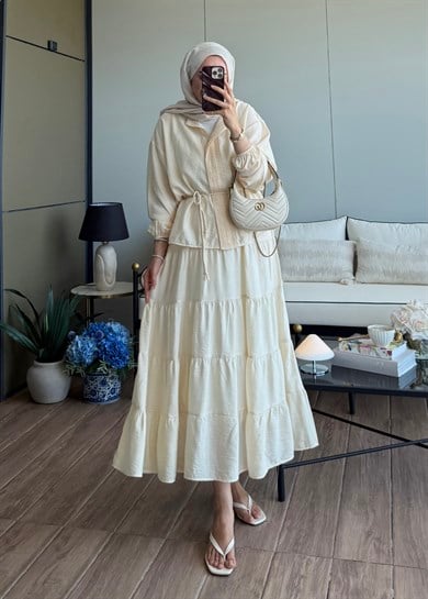 Mirelle Güpür Detaylı Takım Krem