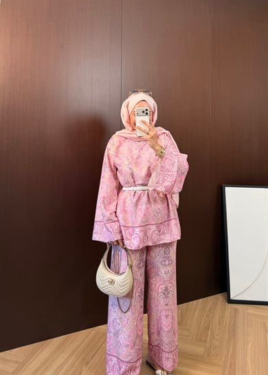 Şal Desen Pantolonlu Takım Pembe