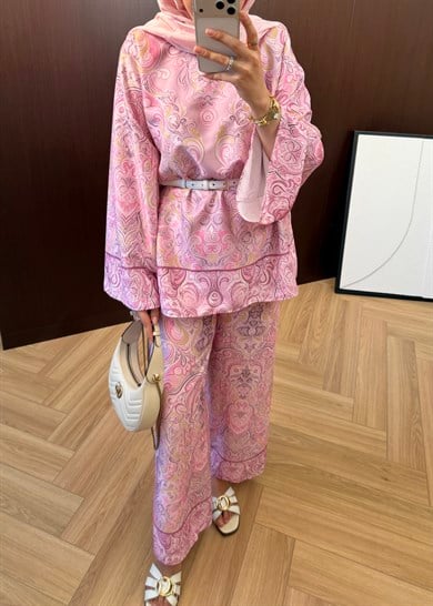 Şal Desen Pantolonlu Takım Pembe