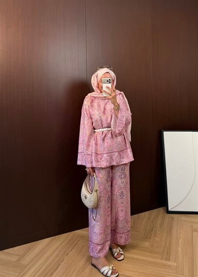 Şal Desen Pantolonlu Takım Pembe