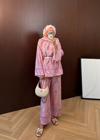 Şal Desen Pantolonlu Takım Pembe