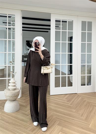 Monna Taşlı Oysh Takım Kahverengi