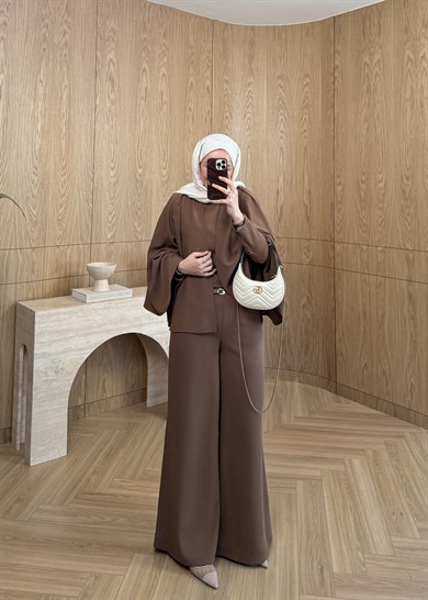 Nashe Takım Kahverengi