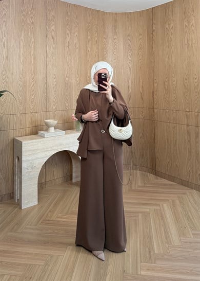 Nashe Takım Kahverengi