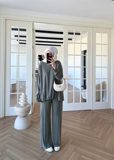 Önü Büzgülü Pike Takım Çağla Yeşili