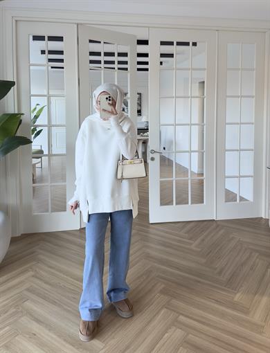 Parmak Geçirmeli Sweatshirt Ekru