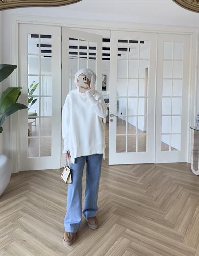 Parmak Geçirmeli Sweatshirt Ekru