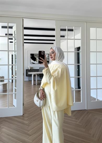 Pelerinli Tasarım Tulum Butteryellow