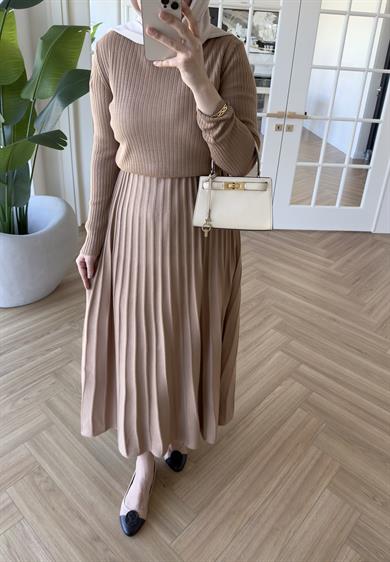 Pileli Triko Elbise Camel