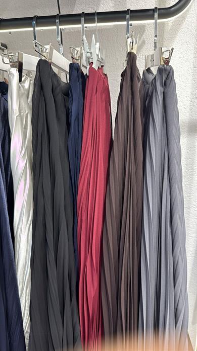 Piliseli Şifon Etek Antrasit