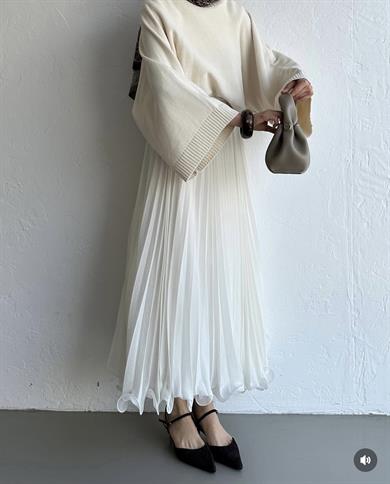 Piliseli Şifon Etek Ekru