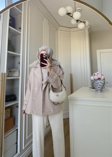 Premium Yakası Kürklü Kısa Kaban Taş