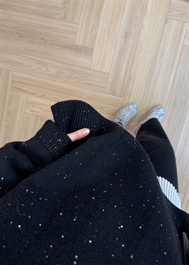 Pullu Triko Kazak Siyah