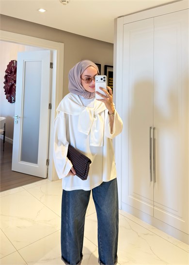 Şal Detaylı Sweatshirt Ekru
