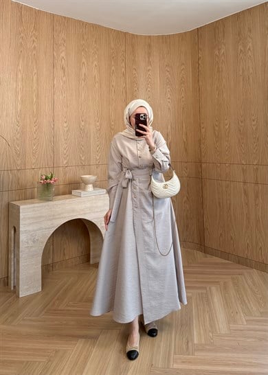 Seu Parçalı Gold Düğmeli Elbise Taş