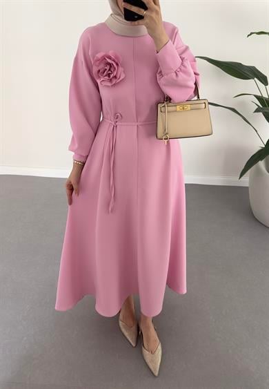 Sovera Gül Broşlu Elbise Pembe
