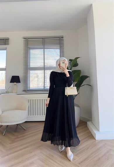 Taşlı Piliseli Etek Siyah