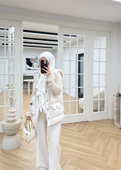 Tüvit Garnili Şişme Yelek Bej