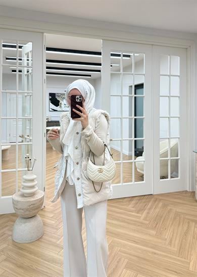 Tüvit Garnili Şişme Yelek Bej