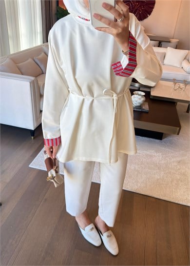 Yakası ve Kolları Gömlek Detaylı Bağlamalı Sweat Ekru