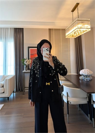 Yaprak Nakış İşlemeli Denim Ceket Siyah