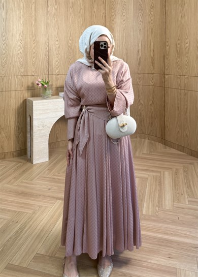 Yoryo Şifon Puantiye Etekli Takım  Pudra