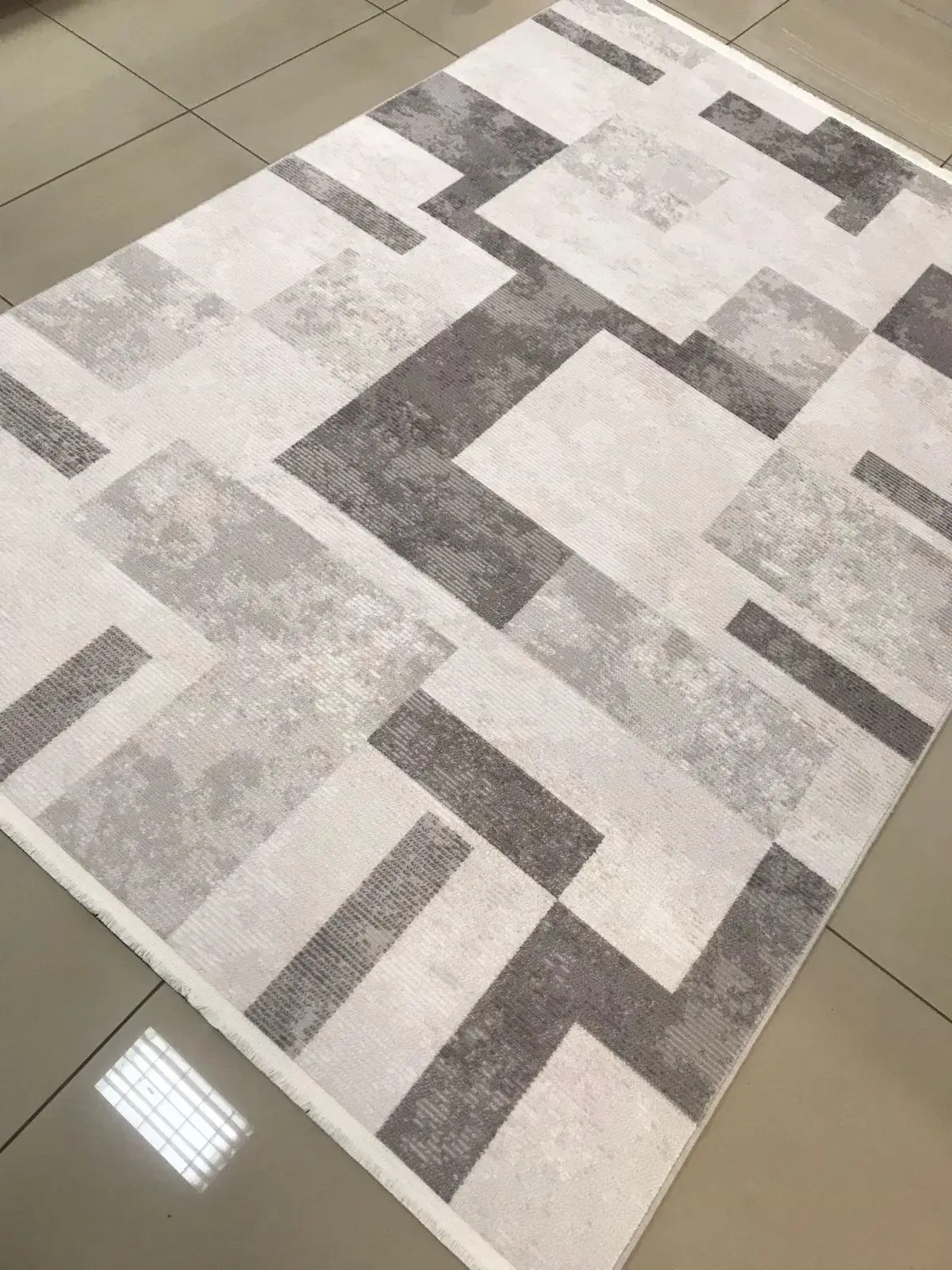 Varyasyonlu Standart Ölçülü Halılar