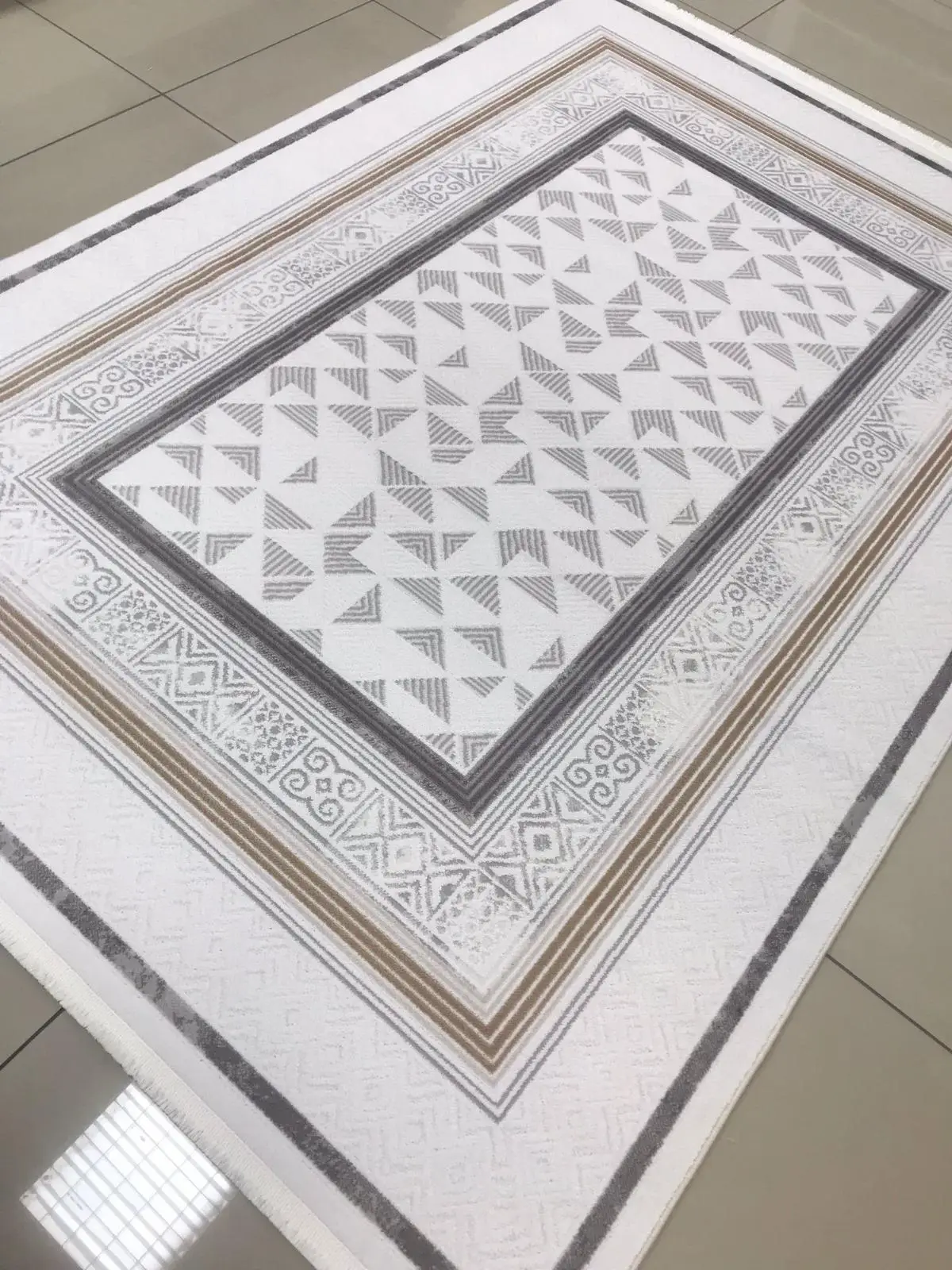 Varyasyonlu Standart Ölçülü Halılar