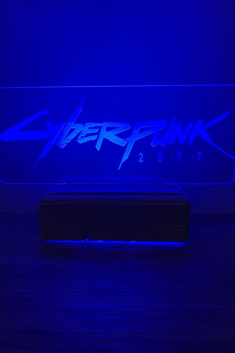 Cyberpunk 16 Renk Gece Lambası