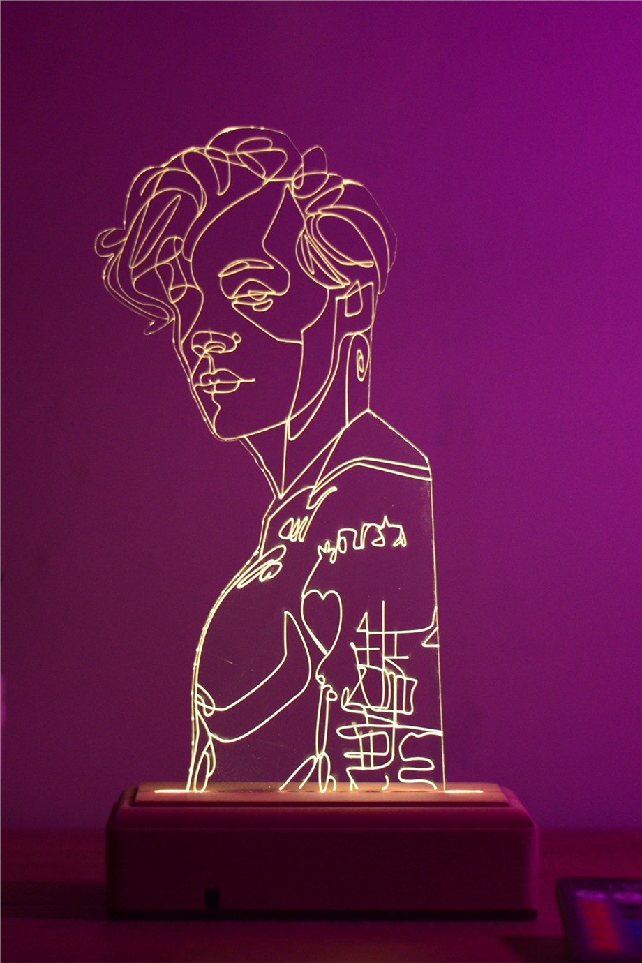Harry Styles 16 Renk Gece Lambası