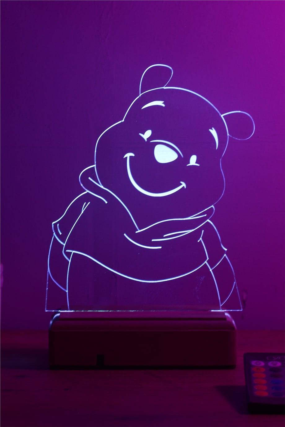 Winnie the Pooh Ayı Winnie Hediye 16 Renkli Kumandalı Gece Lambası