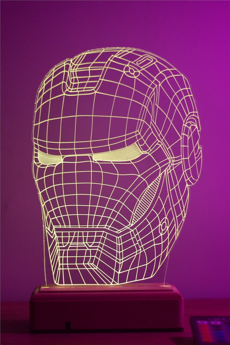 3D Iron Man 16 Renk Gece Lambası