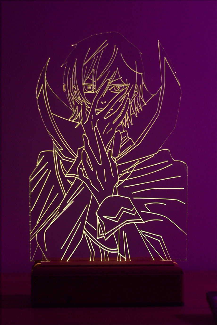 Anime Code Geass Lelouch 16 Renk Gece Lambası