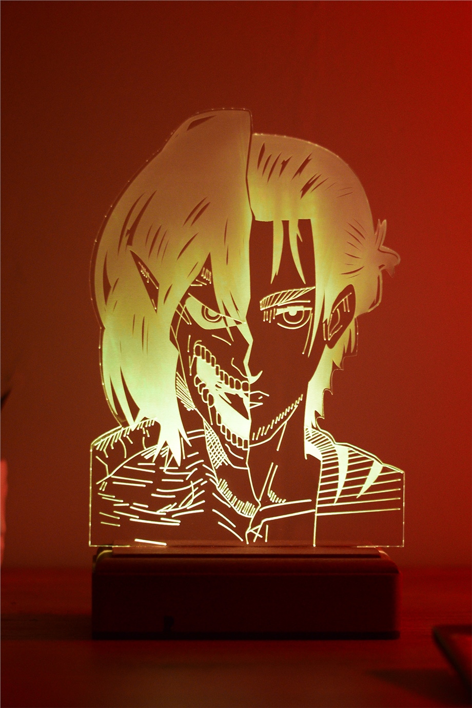 Attack On Titan Eren - Titan 16 Renk Anime Gece Lambası