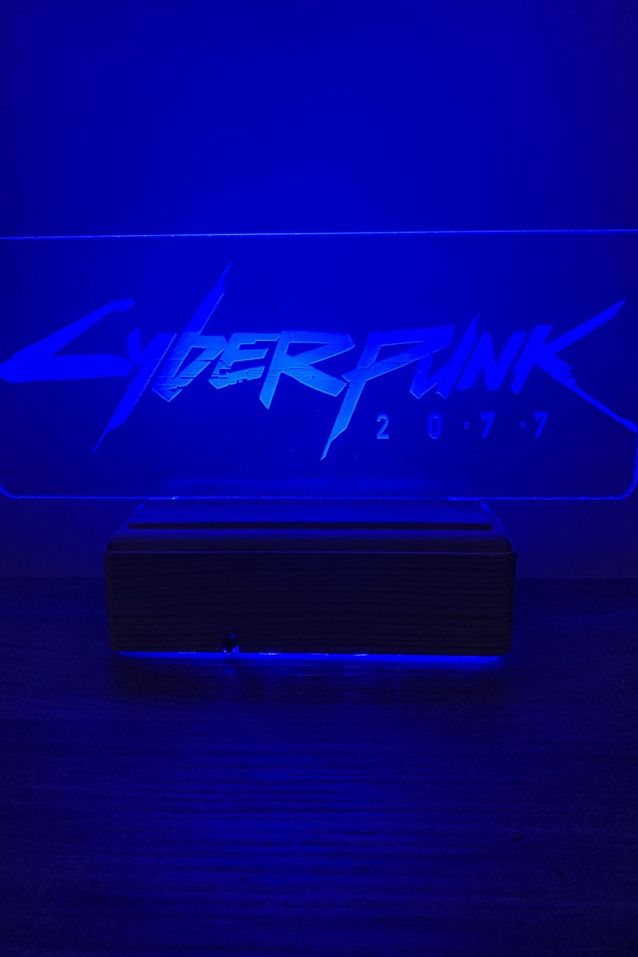Cyberpunk 16 Renk Gece Lambası