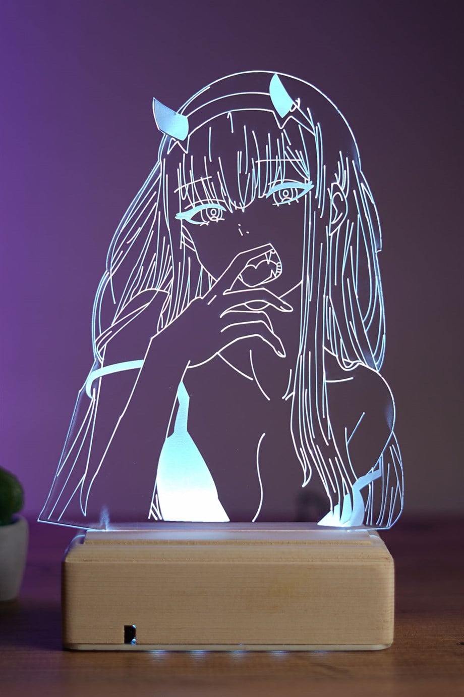 Darling In The FRANXX 002 Zero Two 16 Renk Gece Lambası