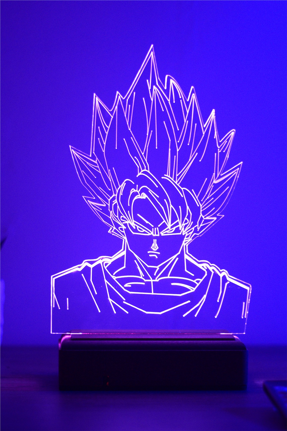 Dragon Ball Z Goku 16 Renk Gece Lambası