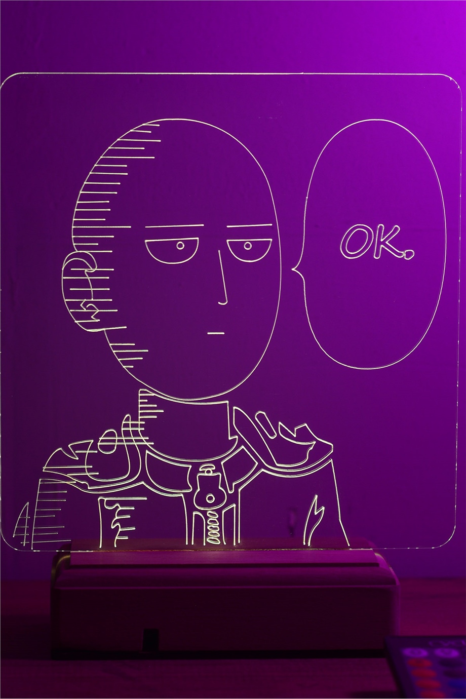 Saitama - One-Punch Man 16 Renkli Kumandalı Anime Gece Lambası
