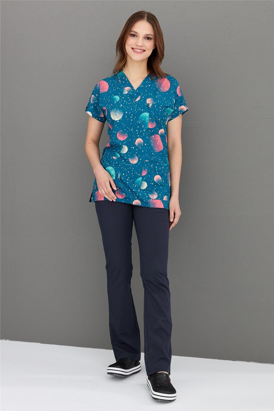 Carnival Basic -  Desenli Hemşire Doktor Veteriner Tek Üst Forma (UNISEX) / Samanyolu